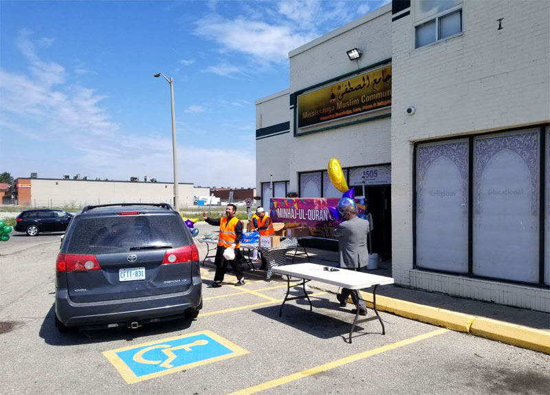MMCC and MQI Canada hold Eid-ul-Fitr Drive-Thru Lunch